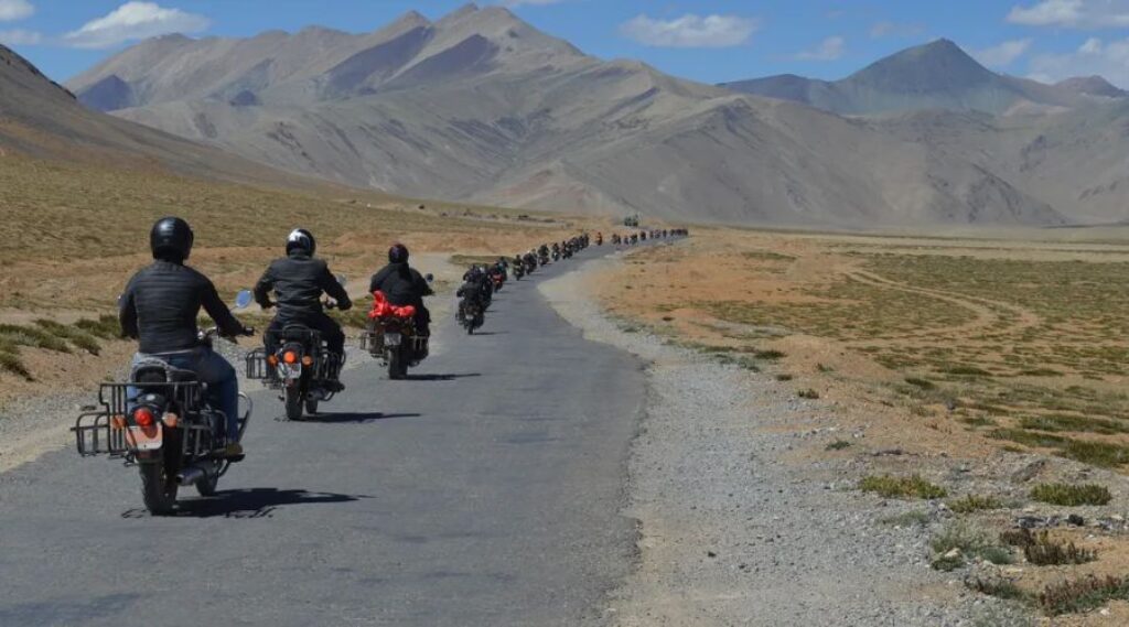 Manali to Ladakh across the Himalaya | Coupons 24x7